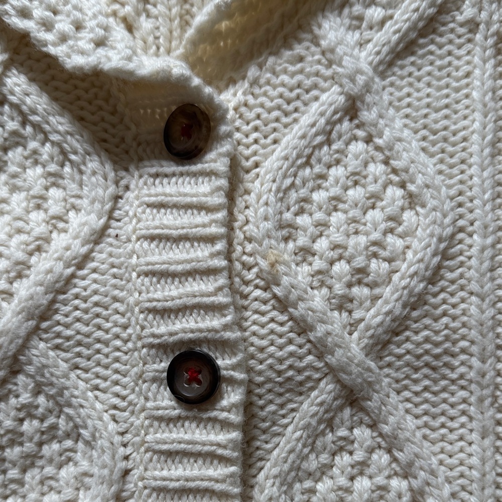 Baby Boden Wool/Cotton Cream Cable Knit Cardigan - Picture 3 of 5